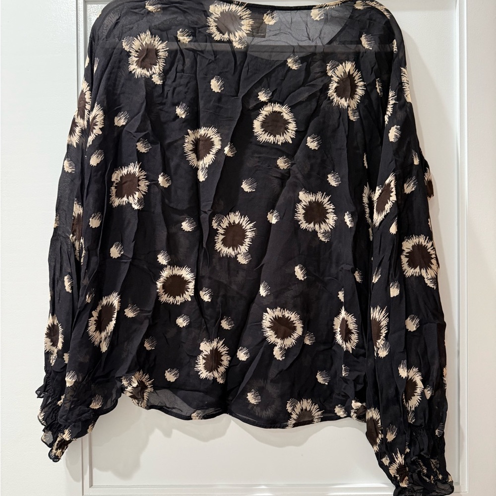 Cream Ruffled Blouse with Relaxed Fit - Picture 2 of 2